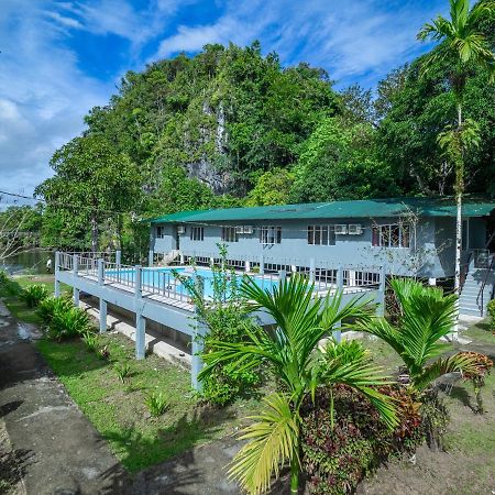 Benarat Lodge Gunung Mulu Nationalpark Exterior foto