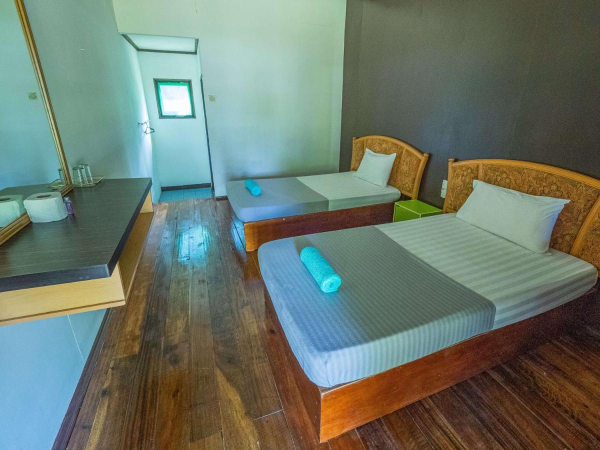Benarat Lodge Gunung Mulu Nationalpark Exterior foto