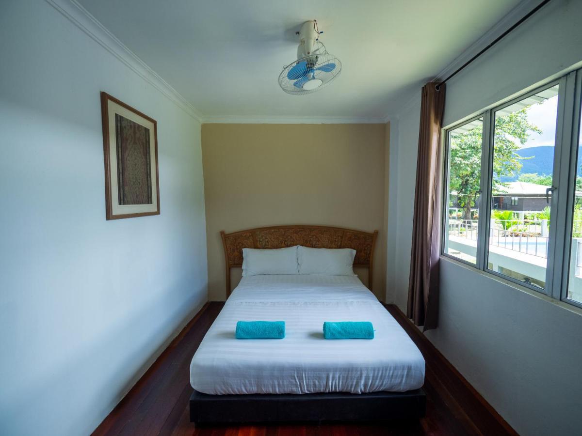 Benarat Lodge Gunung Mulu Nationalpark Exterior foto