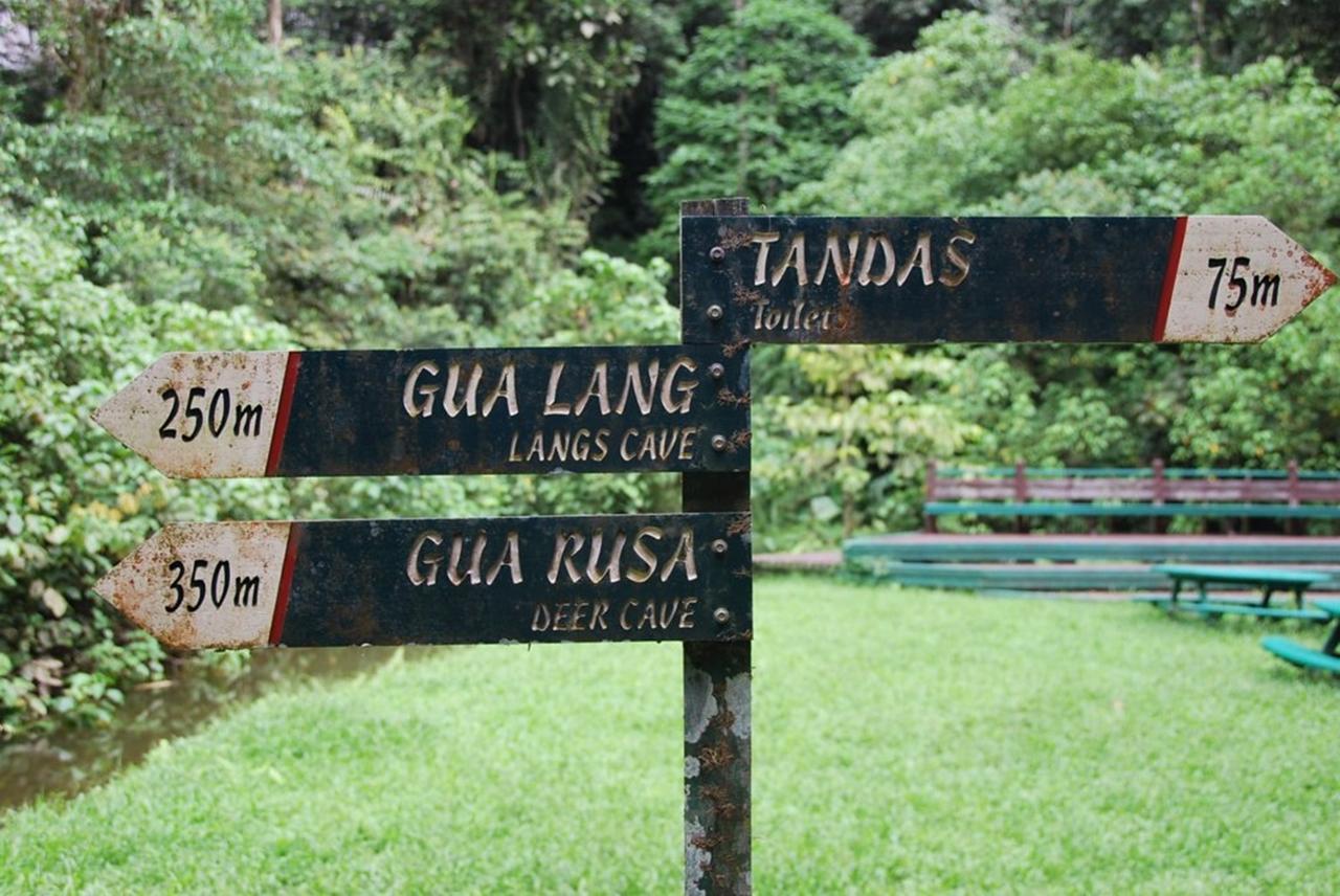 Benarat Lodge Gunung Mulu Nationalpark Exterior foto