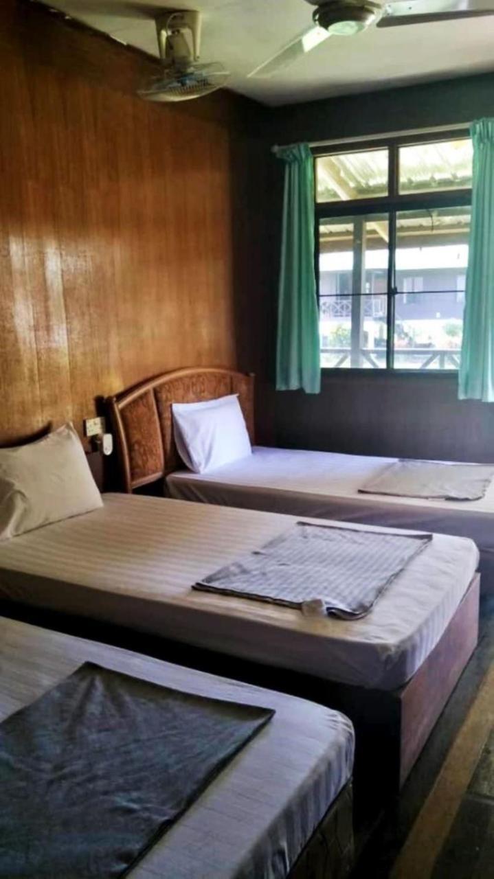 Benarat Lodge Gunung Mulu Nationalpark Exterior foto